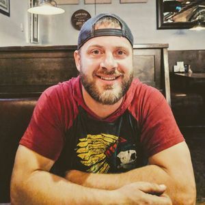 Meet your Posher, Derrick